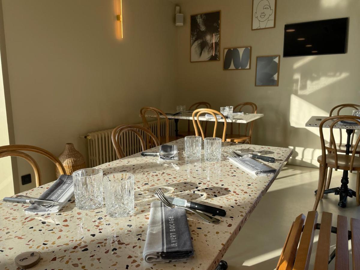 Logis Hotel & Restaurant Le Vert Bocage Franqueville-Saint-Pierre Eksteriør bilde